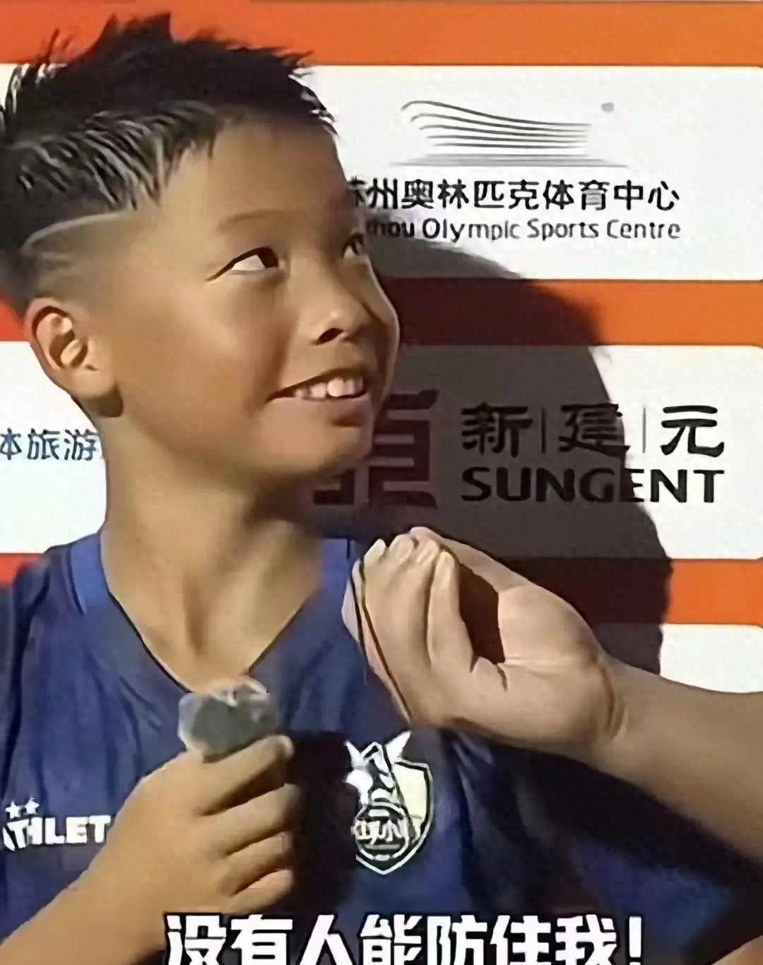 突发!提前回美国!急了,再见字母哥!